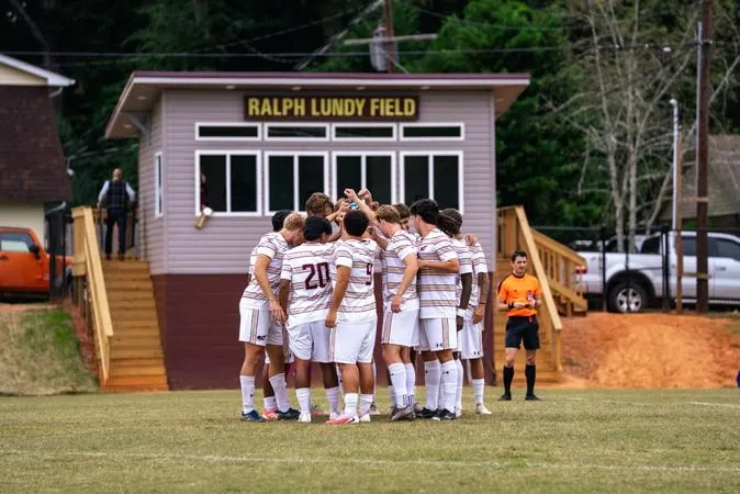 Erskine Men's Soccer | Fleet fall to Converse in home finale