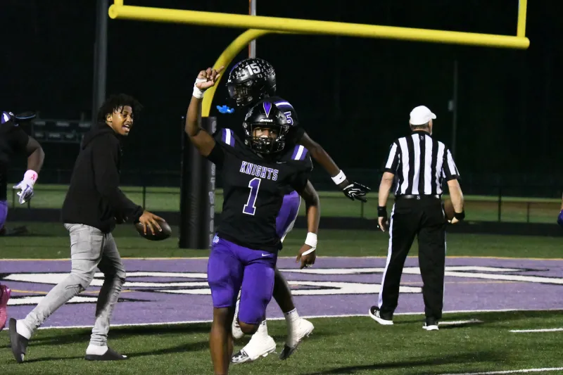 Crestwood topples Atlantic Collegiate behind 2 fumble return touchdowns