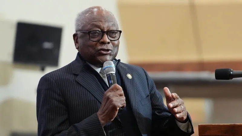 Congressman Clyburn to hold town hall in Columbia
