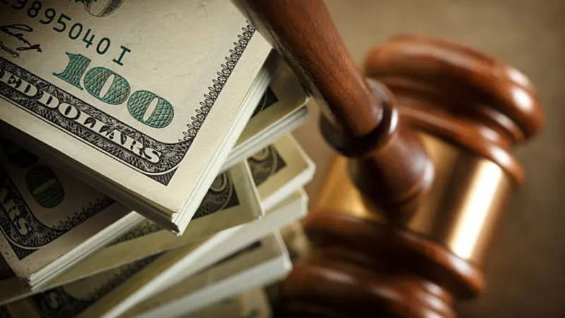Ex-Charleston Yacht Club manager sentenced after misusing club cards, altering statements