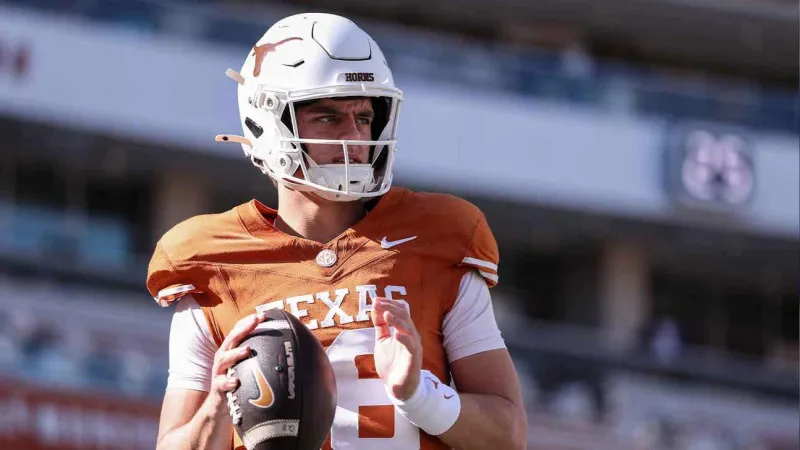 Steve Sarkisian Sticks With Arch Manning At QB Despite Texas' Two-Game Slide