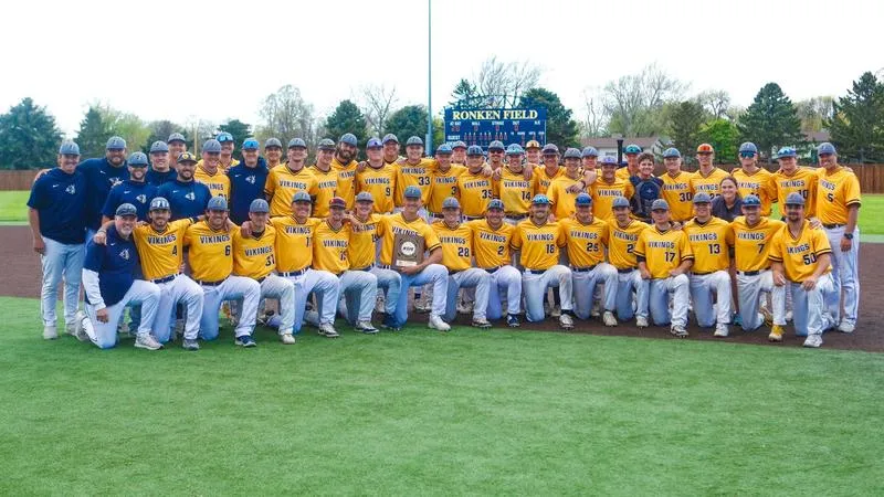 Baseball Returns To The Top; Knocks Off UMC In Regular Season Finale To Win NSIC Championship