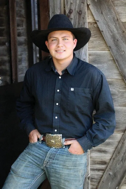 Dupree student awarded South Dakota Services for the Deaf Foundation scholarship