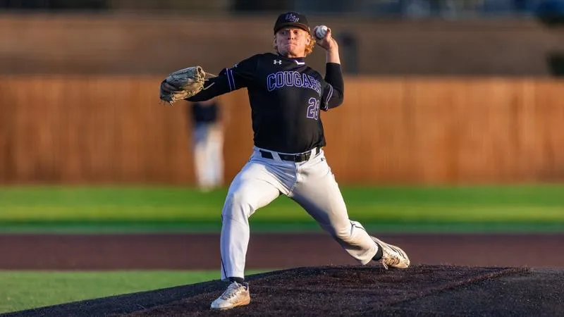 Cougars Battle to the Finish in NSIC Tournament, Season Ends in Sioux Falls