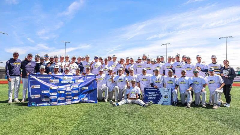 Baseball Finishes NSIC Sweep With Tournament Championship