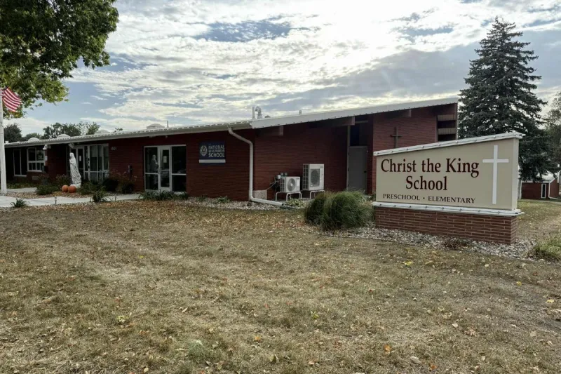 'Bittersweet' Last Day for Closing Sioux Falls Catholic School