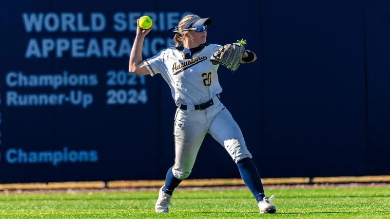 Cain Named 2026 NCAA Division II Rawlings Gold Glove Award Winner