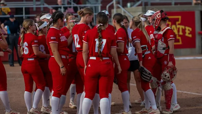 Three Coyotes Tabbed Summit League Academic All-League