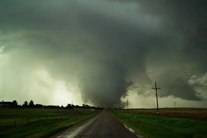 Tips To Protect Yourself From Storm Repair Scams This Summer