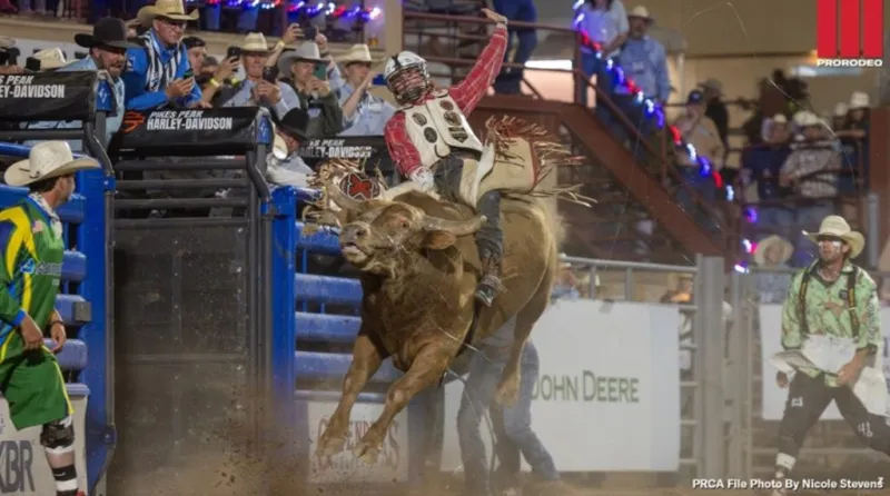 Just like old times: Hayden Welsh, John Crimber in the thick of rookie bull riding race
