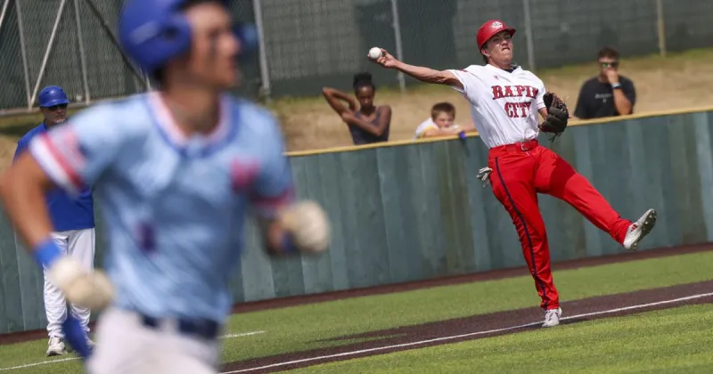Post 22 drops first game at regional tournament to Lincoln, Nebraska team