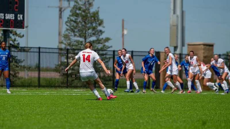 Coyotes Open 2026 Season with 4-0 Shutout