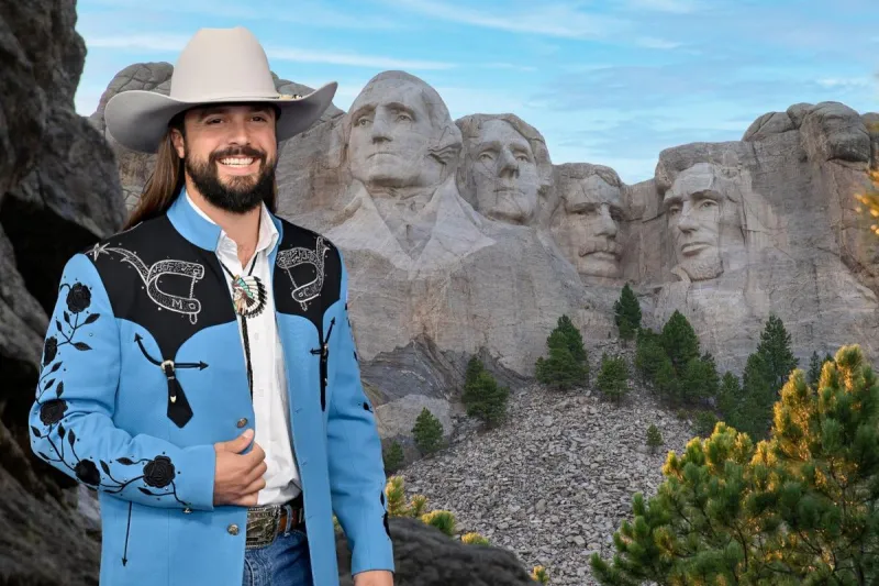 Country Singer Ian Munsick Seen in South Dakota For Special Trip