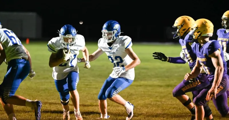 Wall football's Gatlin Cordes risks wrestling career for gridiron glory