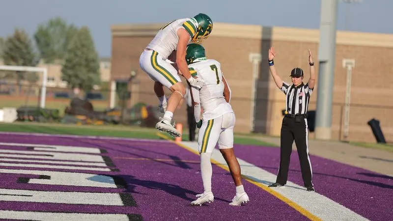 Fast Start Lifts Yellow Jackets to Season Opening Win at Sioux Falls