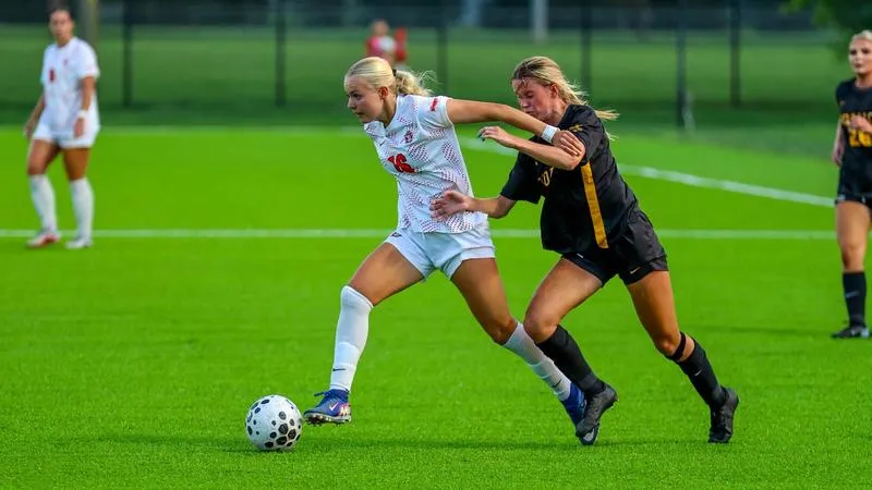 South Dakota Falls to Idaho at Home