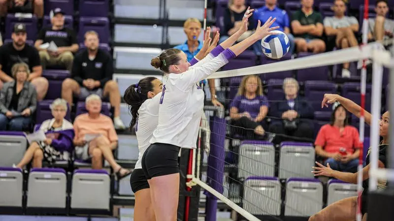 Cougars Battle (RV) Emporia State to Five Sets in Home Opener