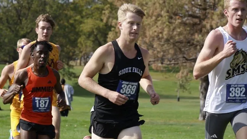 Schroeder, Koll Lead Cougars at Augustana Twilight