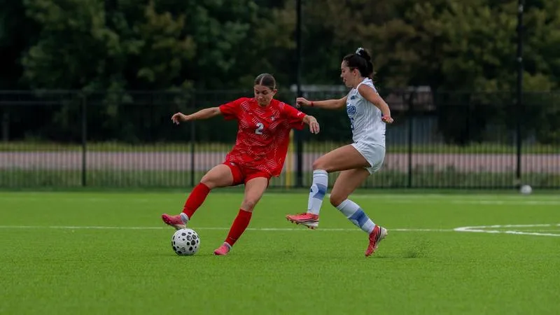 South Dakota Takes Down Drake in Senior Day Shutout