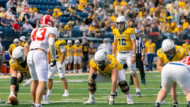 Hensley Named NSIC Offensive Player of the Week