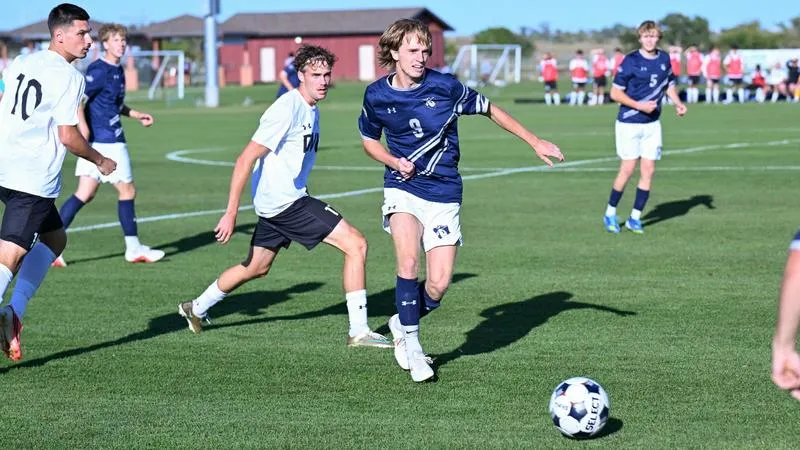 Soccer Draws Dakota Wesleyan 2-2