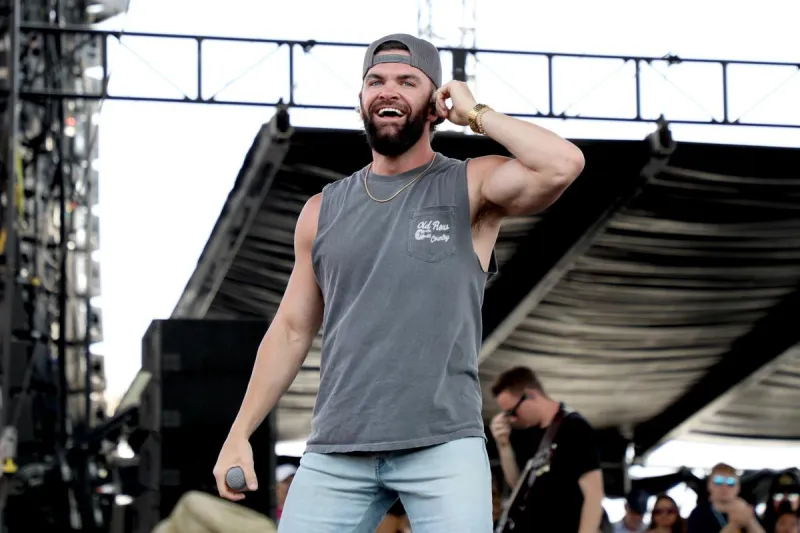 Dylan Scott Is Officially The First Sioux Falls Concert of 2027