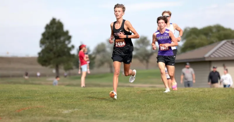 Cross country roundup: Custer's Dennis, Sturgis' Bokegard win Eldon Knutson Invite