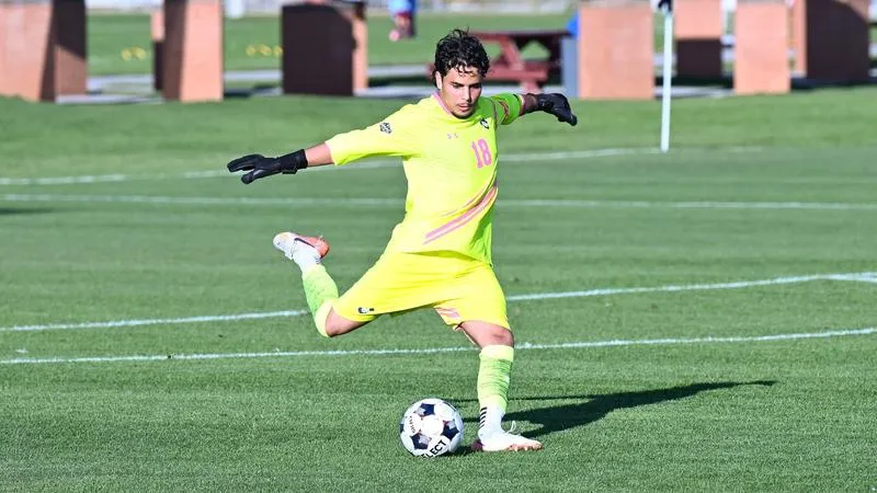 Soccer to Close Non-Conference Play in Golden and Rapid City