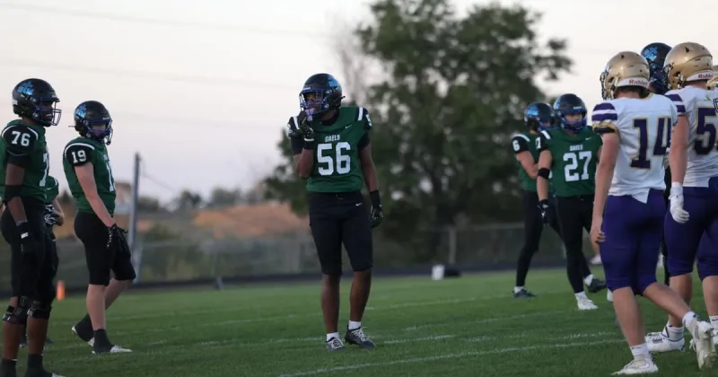 Dennis Farnsworth settles into new home with St. Thomas More football