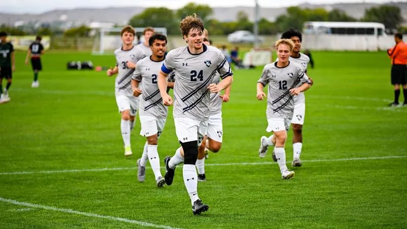 Soccer Starts RMAC Slate with Orediggers and Rangers