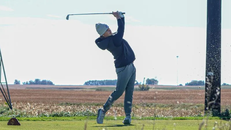 Ford Fires 66 as Cougars Finish 10th in St. Joseph