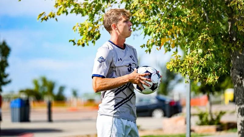 Soccer on the Road for Pair of Ranked Matchups