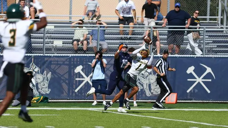 Yellow Jackets Fall on the Road at Colorado School of Mines