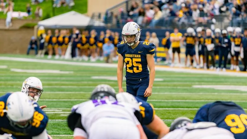 Pecina Takes Homes NSIC Special Teams Player of the Week Honors