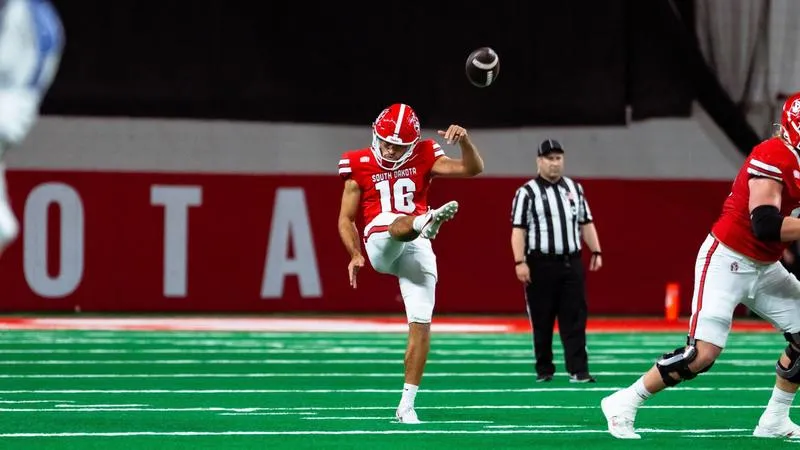 Honore Jr. Earns MVFC Special Teams Player of the Week Nod