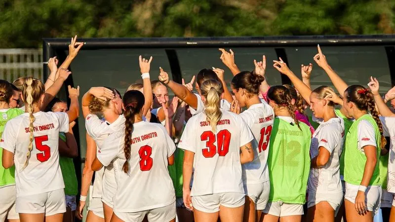 Coyotes Host Roos, Golden Eagles This Weekend