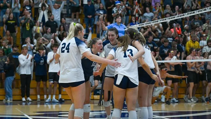 Volleyball Looks for Rebound at New Mexico Highlands, Adams State