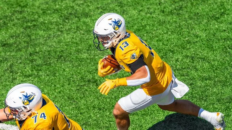 Strong Defense Fuels Augustana's 55-0 Triumph