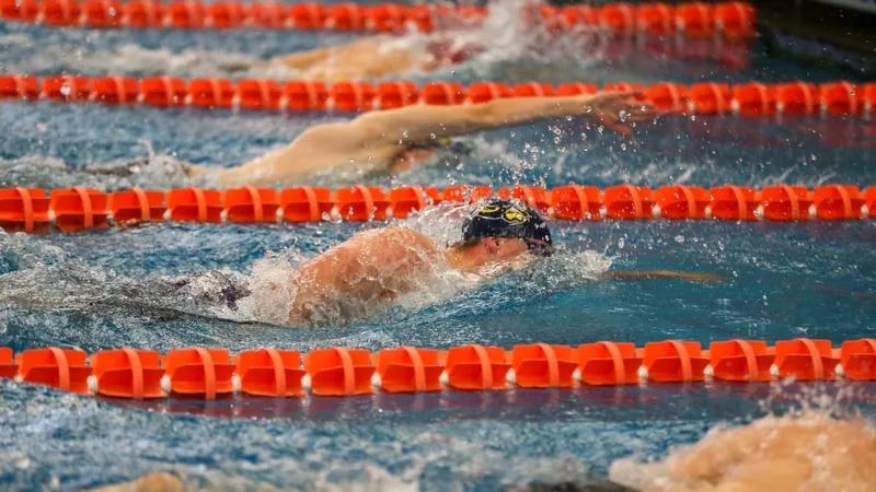 Swim and Dive Wraps Up Weekend Against South Dakota State