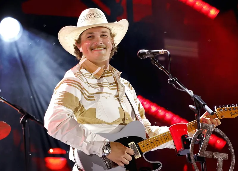 You Can Win Tickets To See Zach Top in Sioux Falls This Week