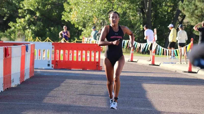 PREVIEW: South Dakota ready for postseason with West Regional Qualifier Sunday