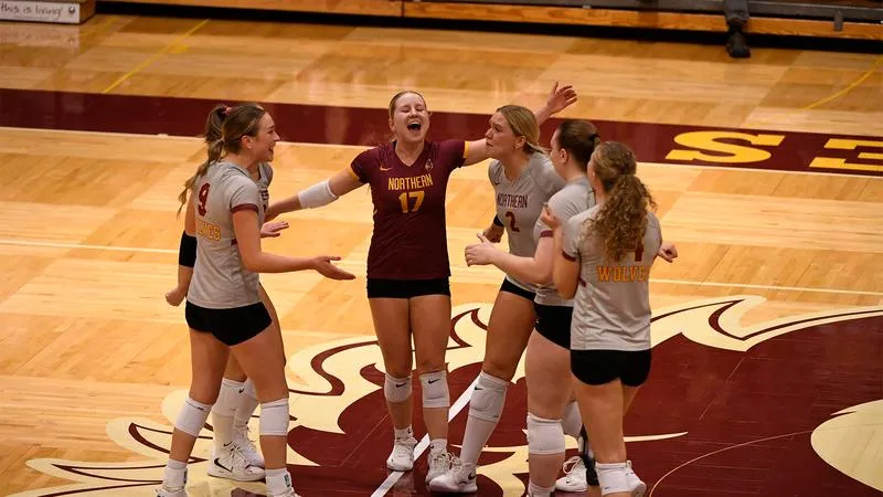 WOLVES DOWN NO. 13 HUSKIES FOR FIRST RANKED WIN OF THE SEASON