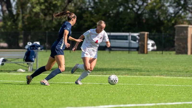 Odney Earns Summit League and TopDrawerSoccer Honors