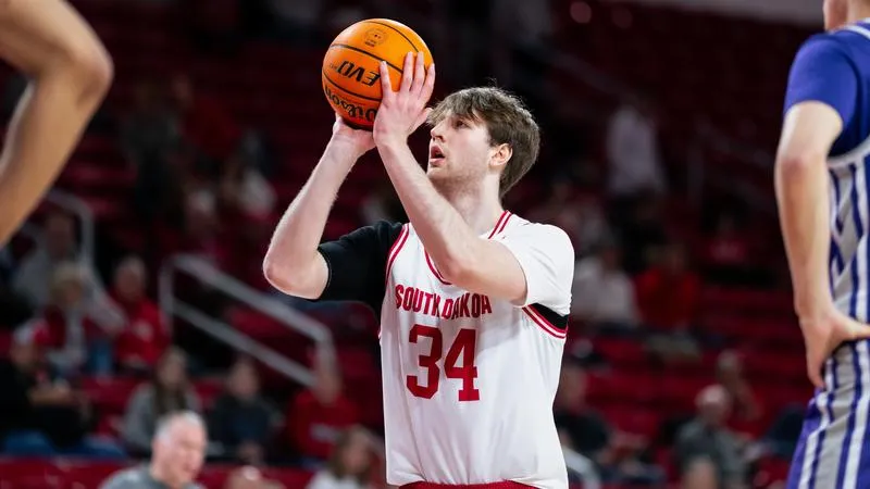 South Dakota hoops to be featured twice on CBS Sports Network