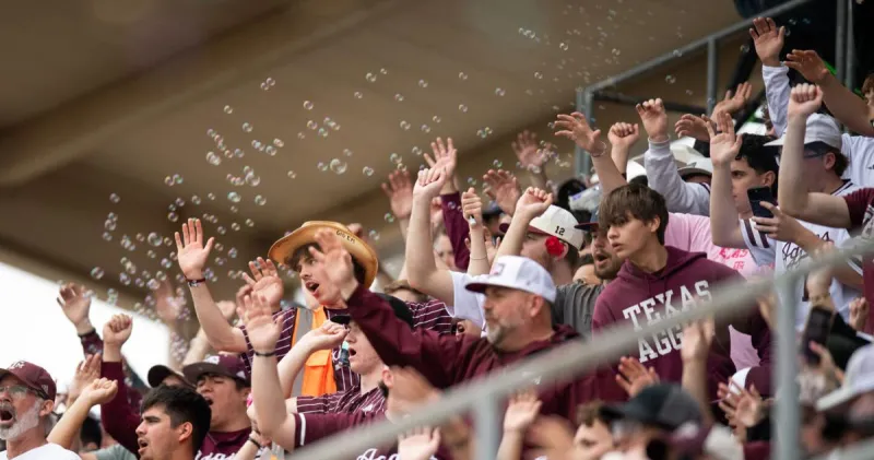 Cessna: Who has more to prove? A&M or Southern California?