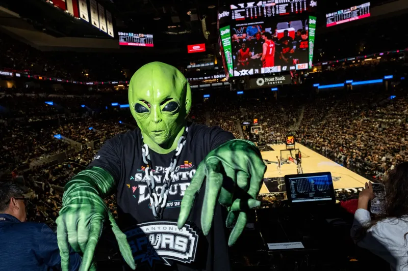 Free Spurs watch parties planned for Game 7 of NBA Western Conference Finals