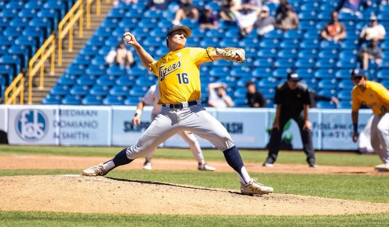 #TIGERSWIN | NCAA | BB | No. 11 ETBU Advances in NCAA Winner's Bracket Coming Back Over No. 10 Baldwin Wallace