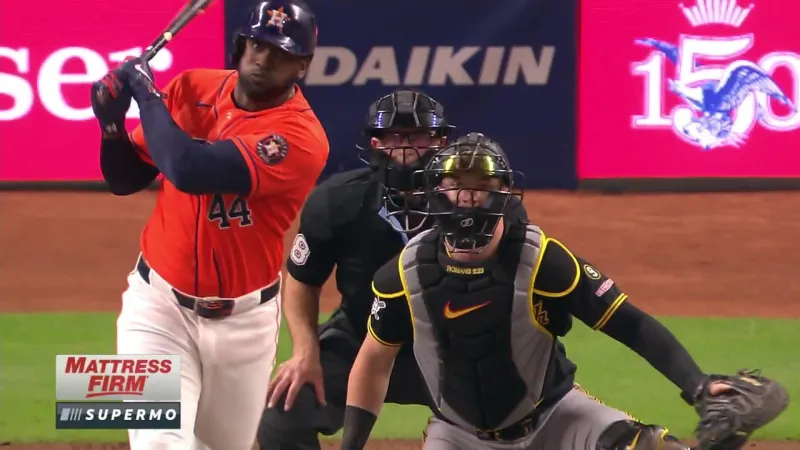 Smith has tiebreaking 2-run triple in 8th to help the Astros beat t...