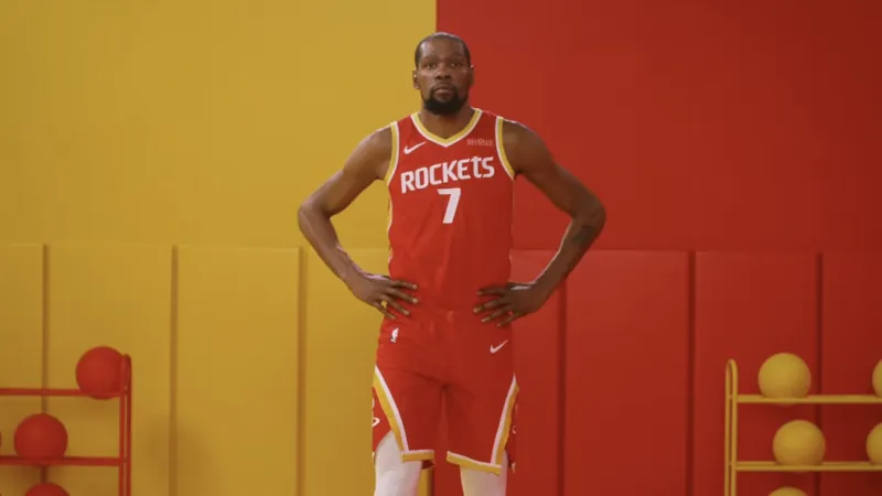 Houston Rockets unveil new uniforms, updated logo