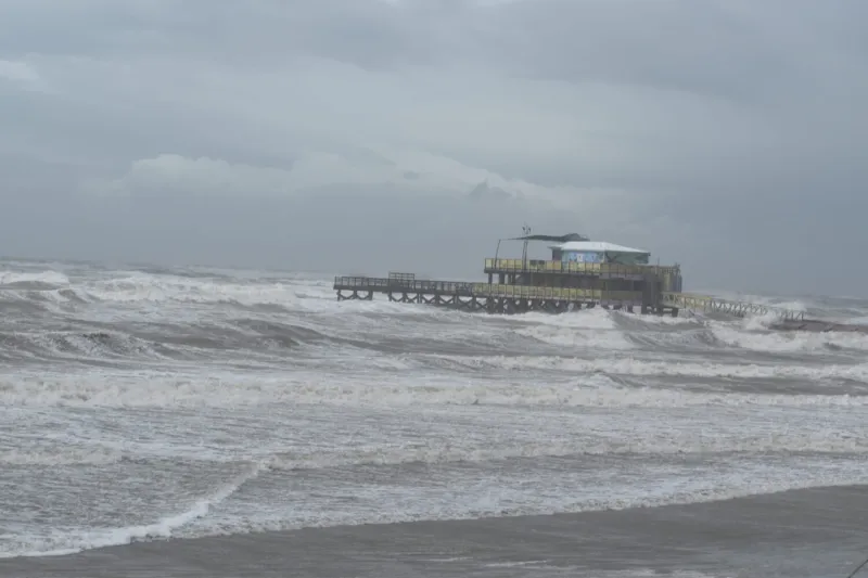 Salt from Tropical Storm Arthur triggers power problems for thousands in Galveston